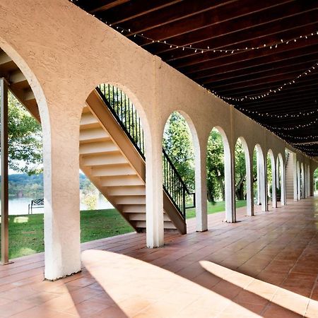 Chattanooga Room At Tennessee Riverplace Exterior foto